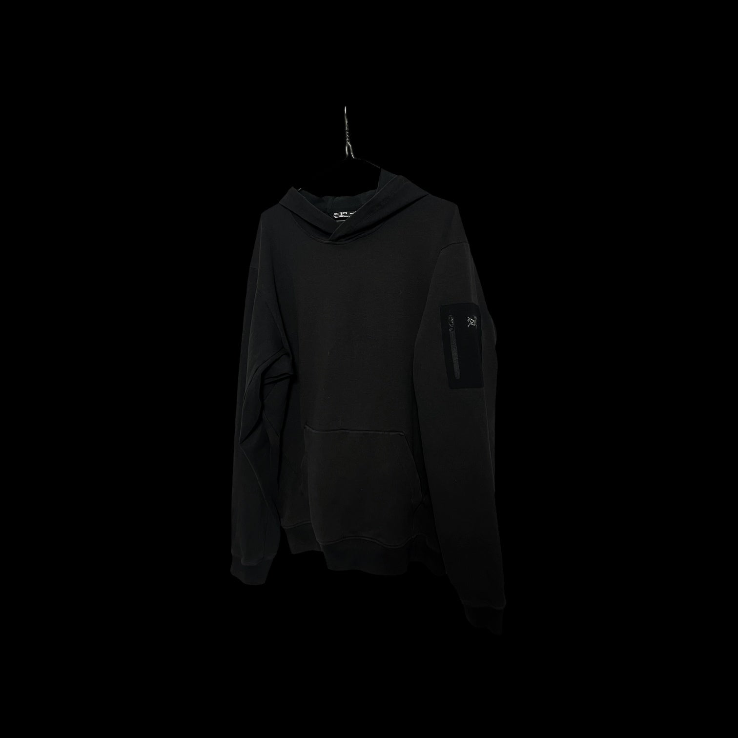 ARC’TERYX Pullover Stealth Hoodie