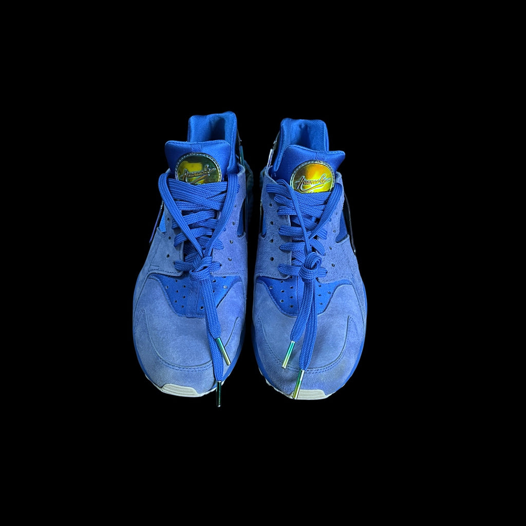 Nike x Undefeated Air-Huarache 
'Los Angeles'