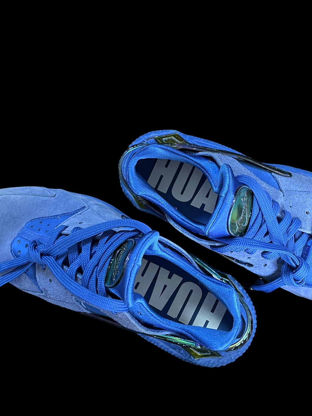 Nike x Undefeated Air-Huarache 
'Los Angeles'