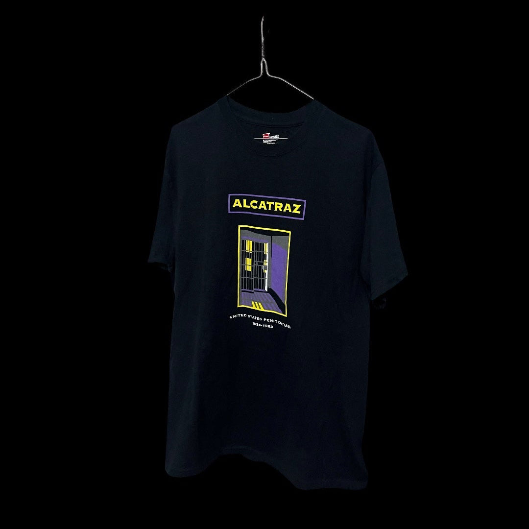 ALCATRAZ Hane’s Graphic Tee