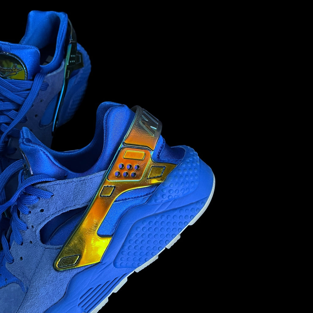 Nike x Undefeated Air-Huarache 
'Los Angeles'
