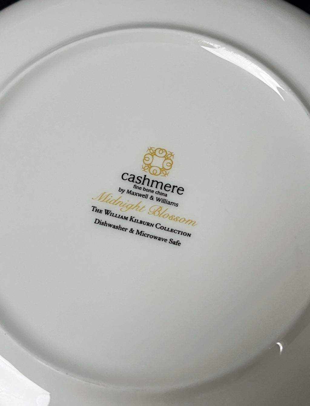 MAXWELL&WILLIAMS ‘Midnight Blossom’ Porcelain Plate