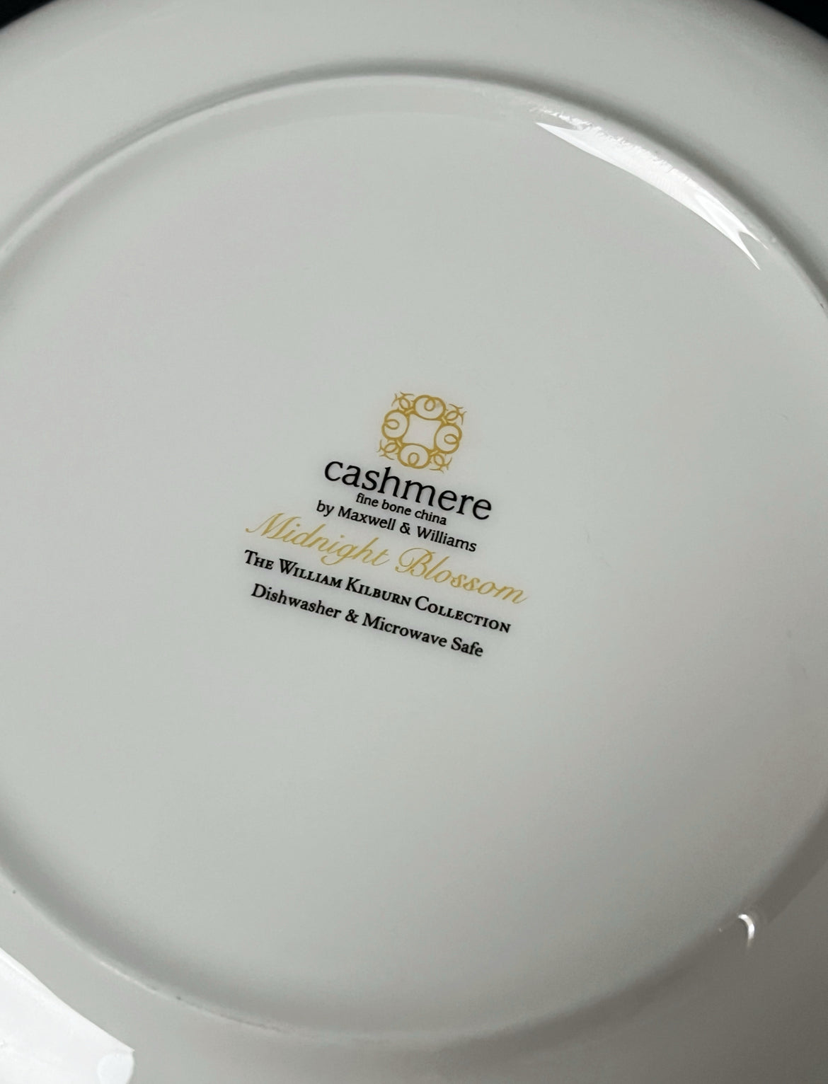 MAXWELL&WILLIAMS ‘Midnight Blossom’ Porcelain Plate